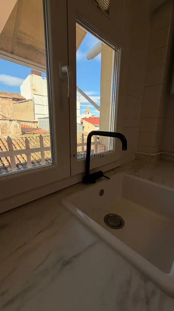 Exterior view of Flat for rent in Valencia  with Air Conditioner, Heating and Furnished