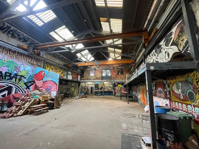 Nave industrial en Venta en El Bon Pastor