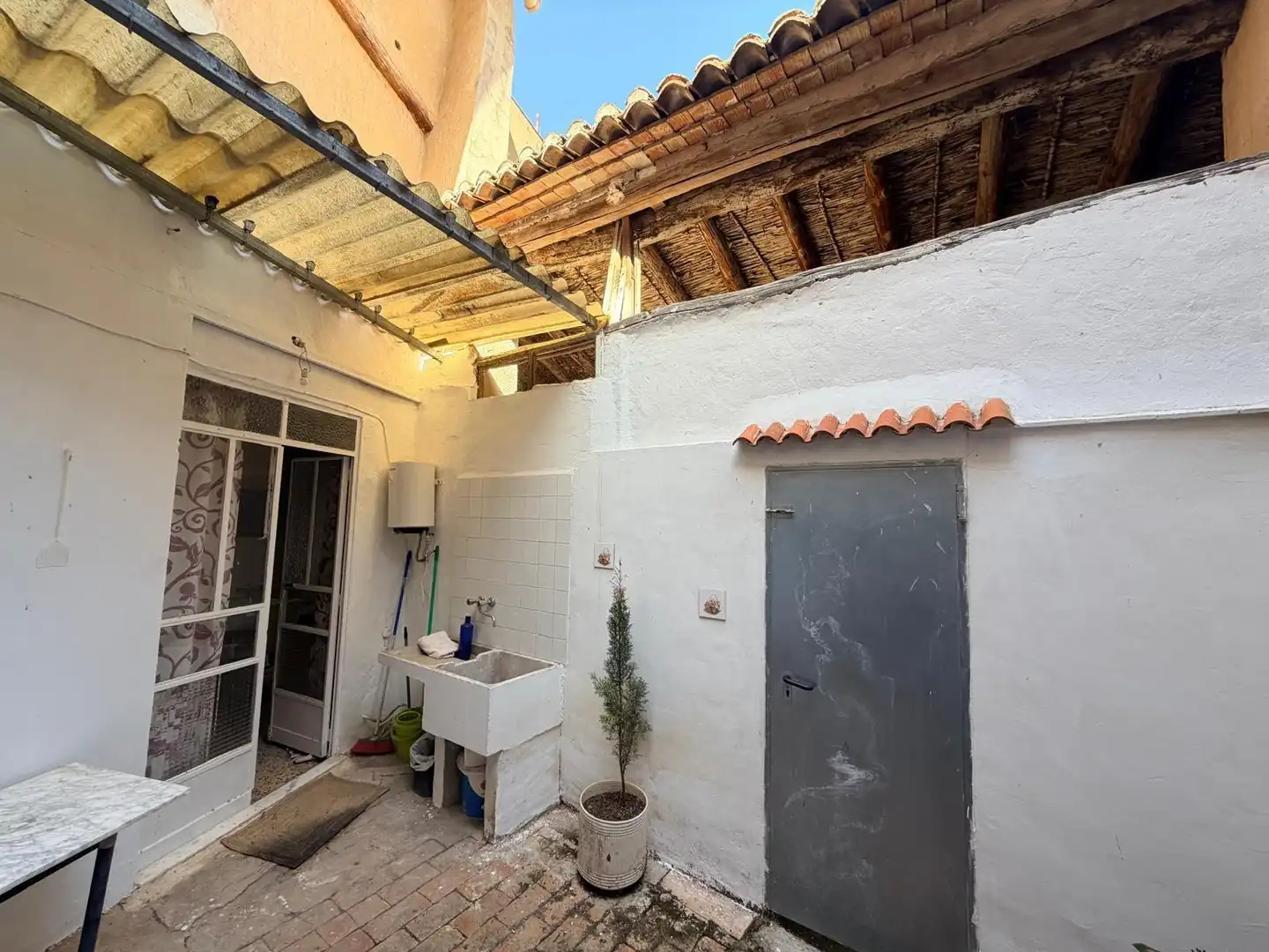 Vista exterior de Finca rústica en venta en Castelló de Rugat con Terraza, Trastero y Balcón