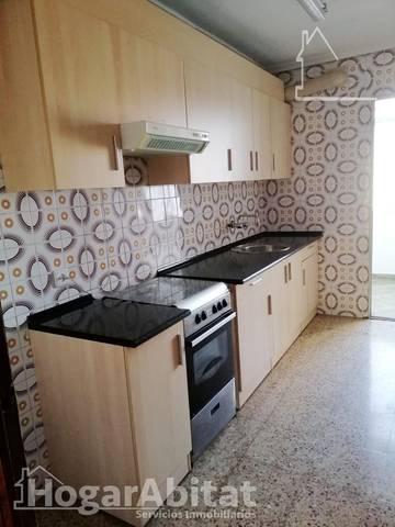 Piso en Venta en Paseo Morella en Mestrets