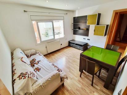 Living room of Flat for sale in Sabadell  with Parquet flooring, Storage room and Alarm
