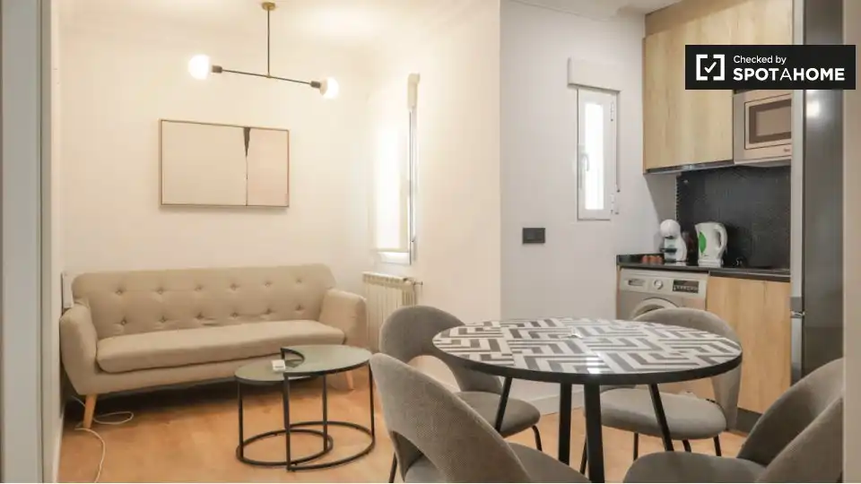 Appartamento in affitto a Latina, imagen 2