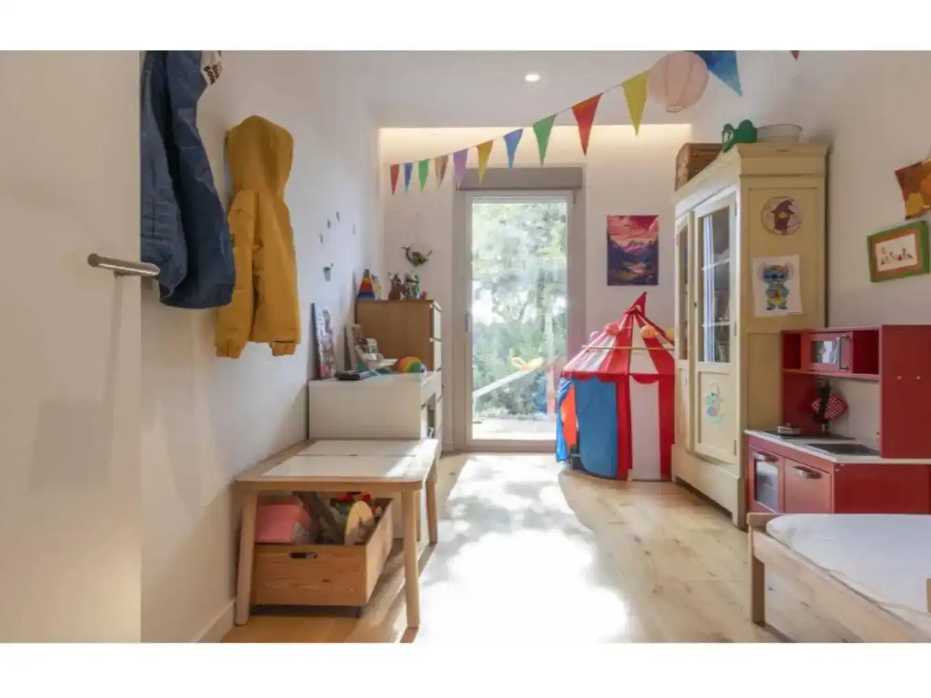 Flat for sale in Moncada  with Air Conditioner, Private garden and Parquet flooring