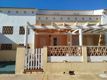 Haus zum Verkauf in RIO FRIO 1