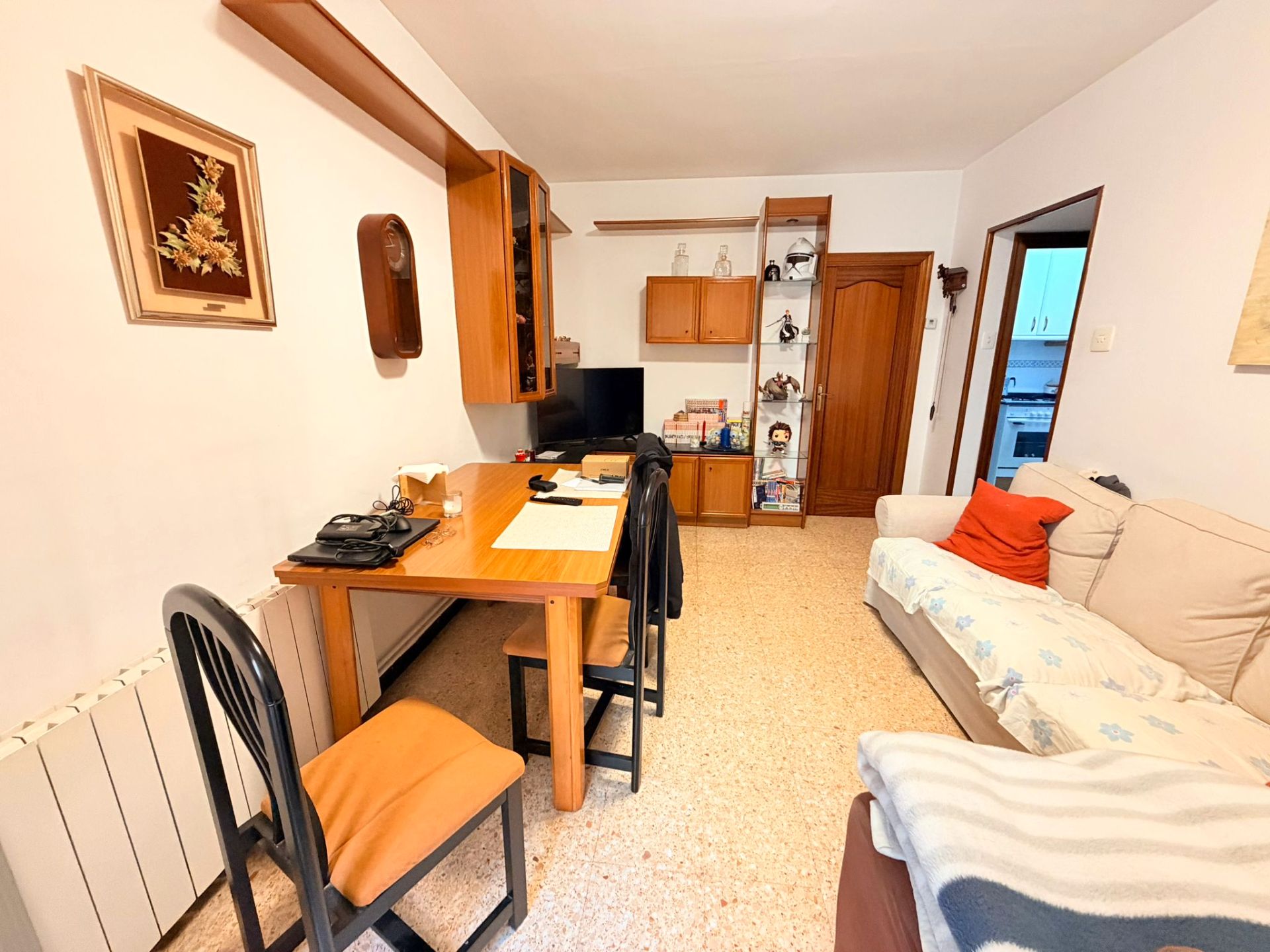 Pis en venda a Carrer d'Àngel Guimerà, Sant Crist