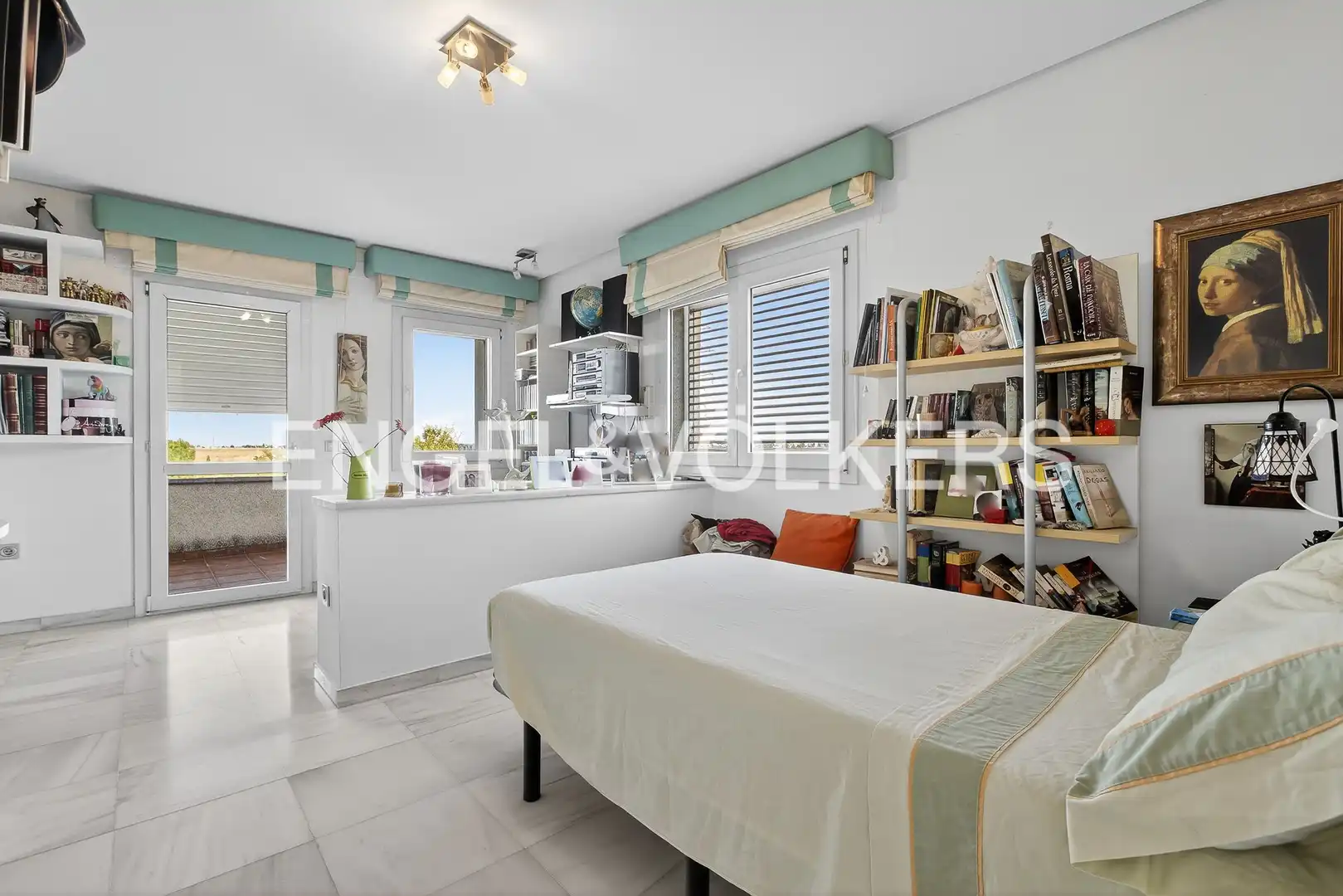 Bedroom of Houses for sale in Dos Hermanas  with Air Conditioner, Heating and Private garden