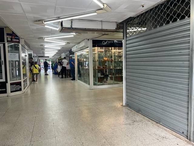 Local comercial en Venta en Calle Madre del Creador, 6 en La Oliva