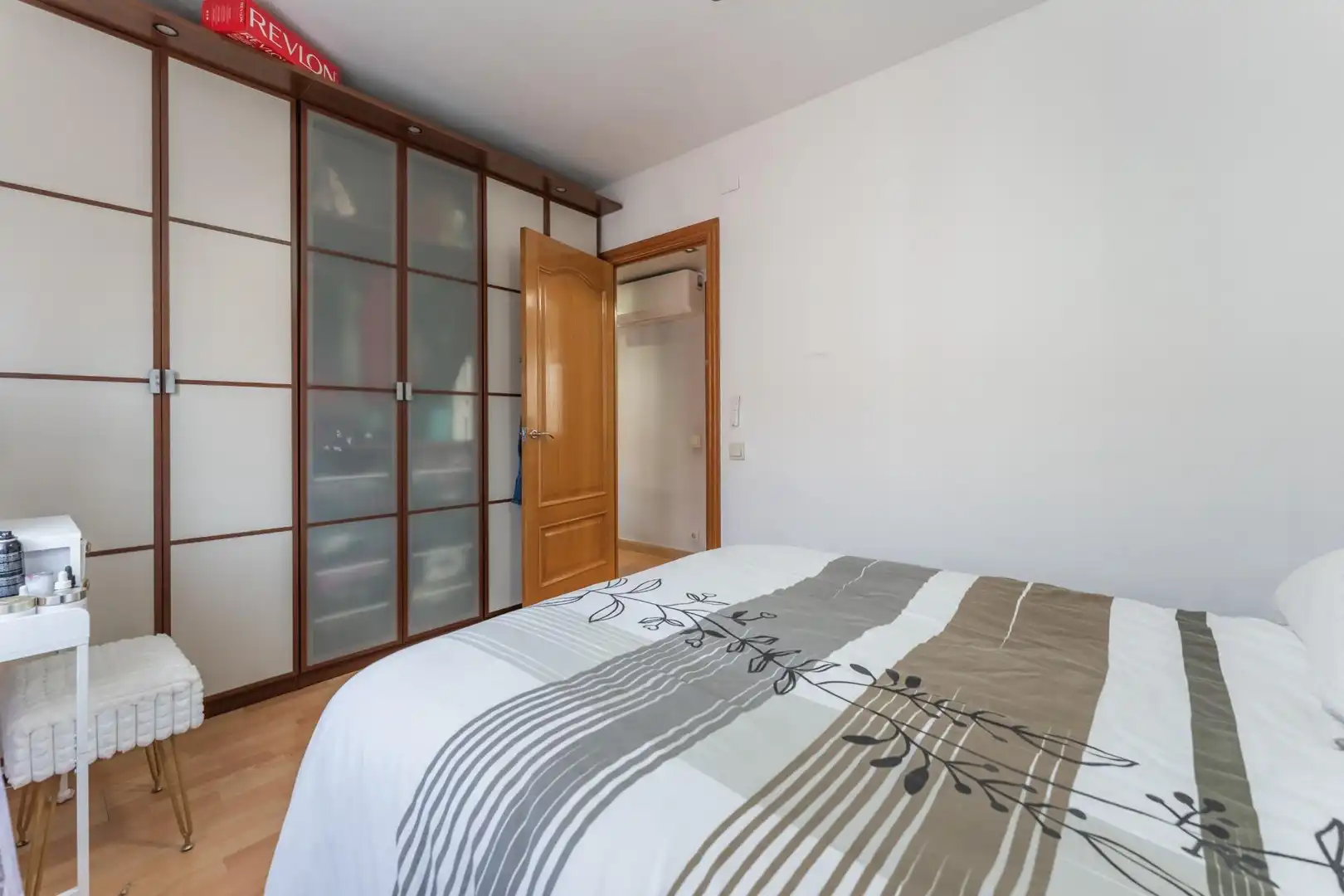 Bedroom of Flat for sale in Mollet del Vallès  with Air Conditioner, Heating and Parquet flooring