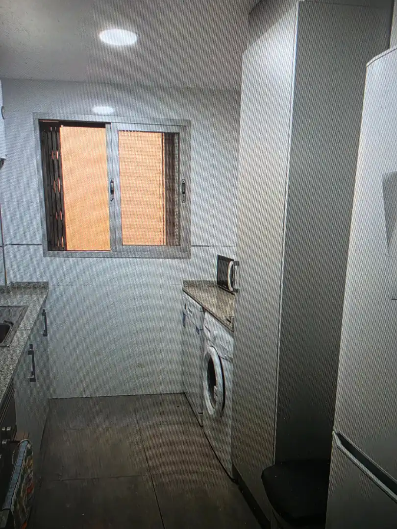 Bany de Pis de lloguer en Valencia amb Aire condicionat, Moblat i Balcó