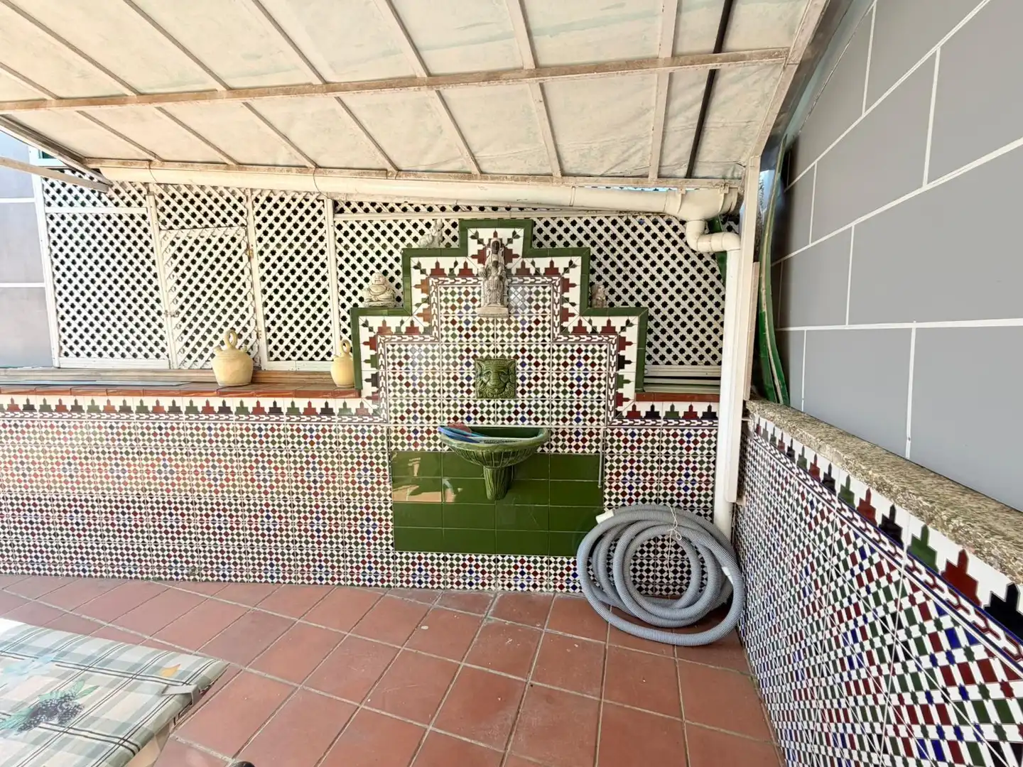 Garden of Houses for sale in Terrassa  with Air Conditioner, Heating and Terrace