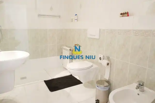 Casa con piscina en venta en Carrer Sant Martí, imagen 146
