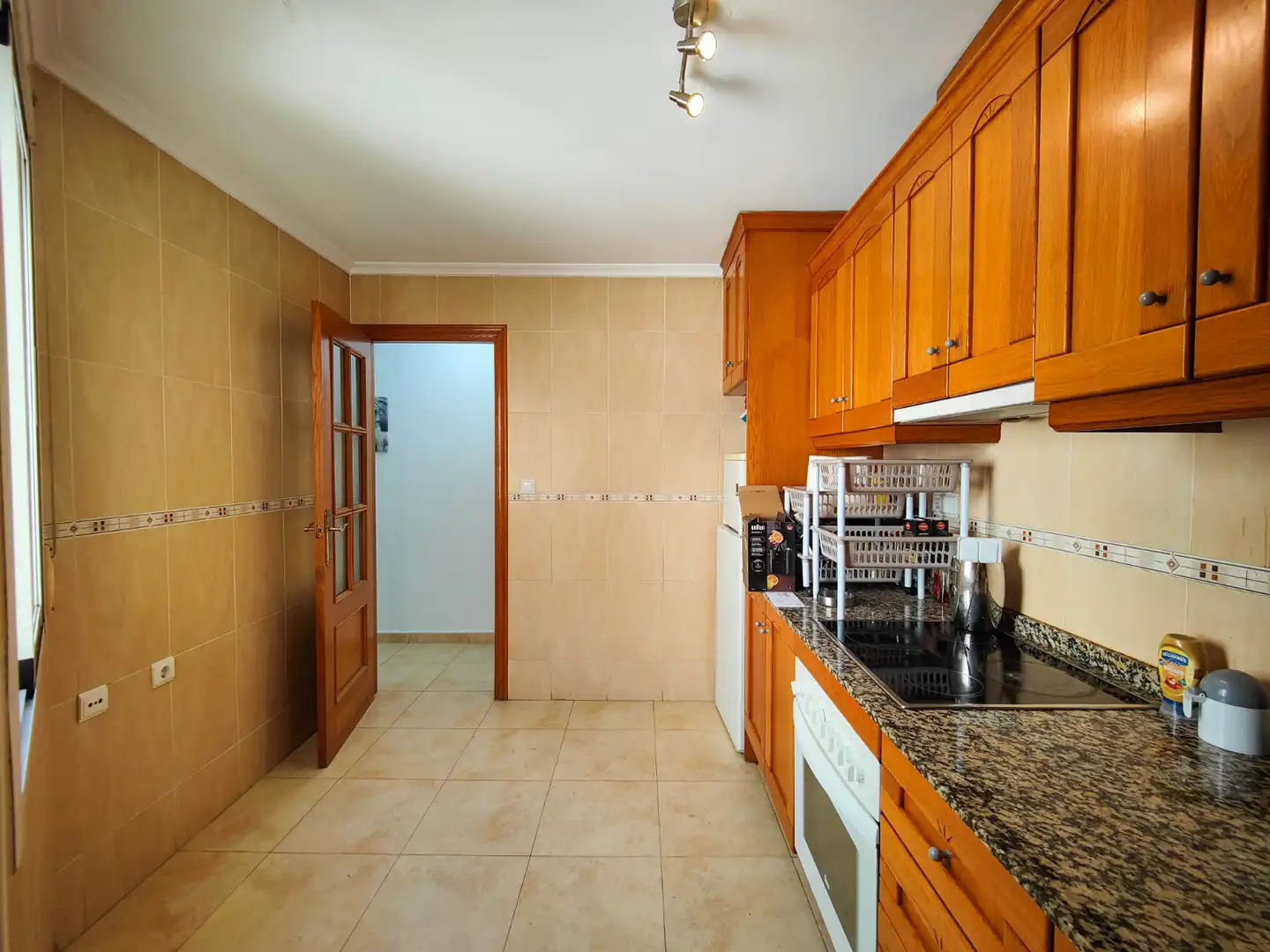 Küche von Dachboden zur Miete in Torrevieja mit Terrasse, Möbliert und Ofen