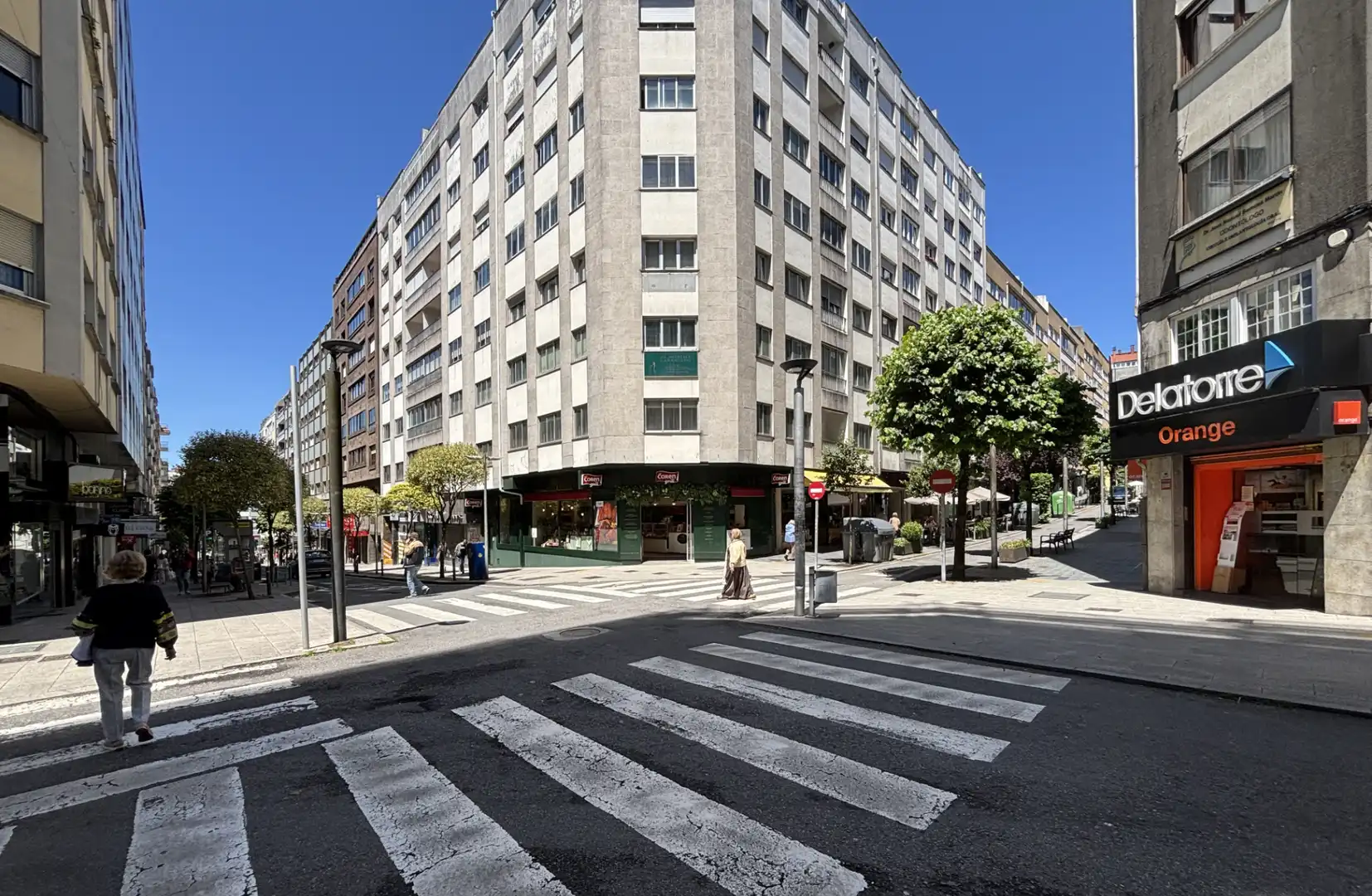 Vista exterior de Piso en venta en Santiago de Compostela  con Calefacción, Amueblado y Balcón