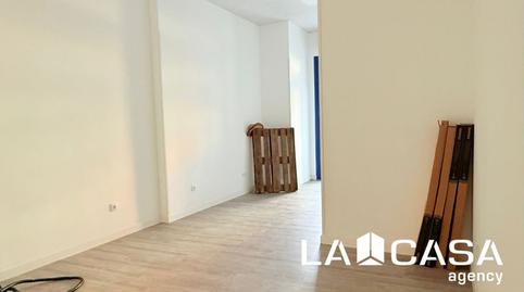 Foto 3 von Geschaftsraum zur Miete in Calle de Extremadura, El Arroyo - La Fuente, Fuenlabrada