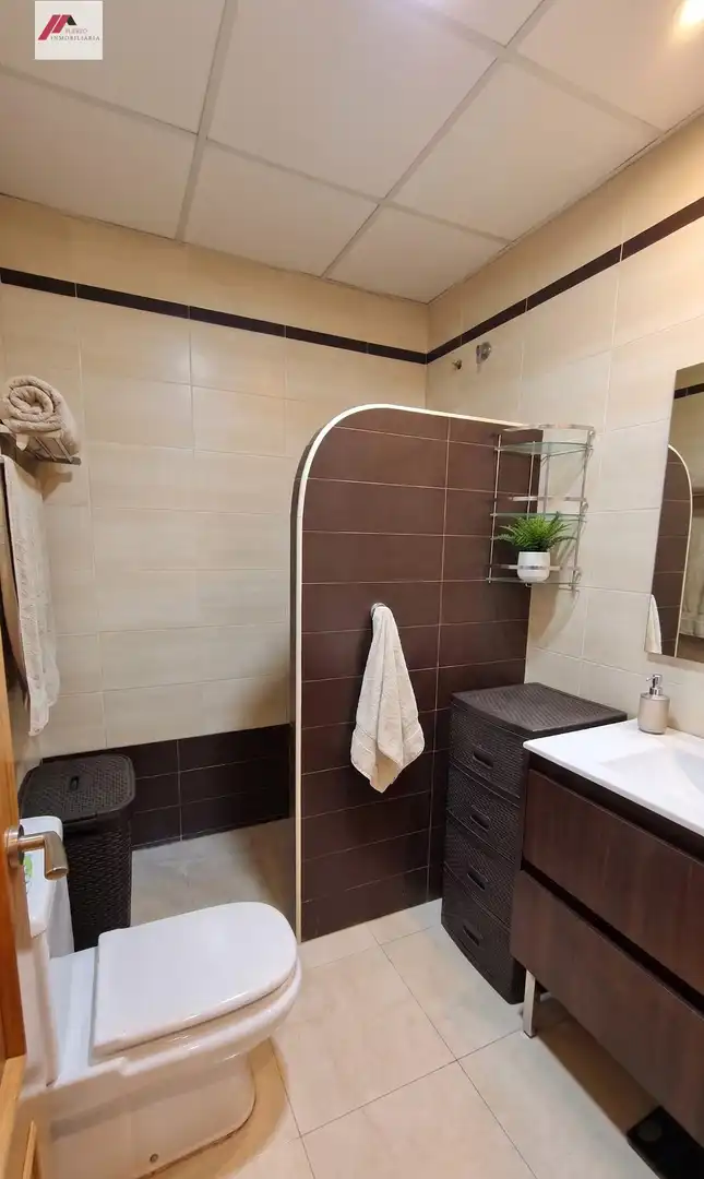 Baño de Piso en venta en El Puerto de Santa María con Calefacción, Terraza y Amueblado