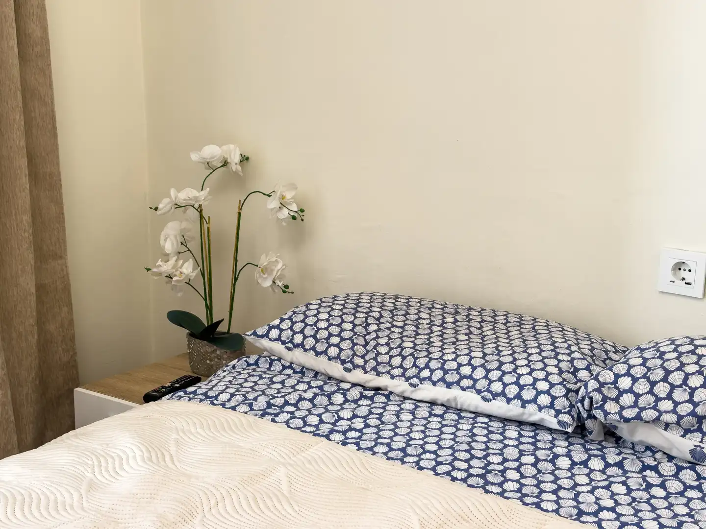 Bedroom of Apartments for sale in Manilva  with Air Conditioner, Terrace and Furnished