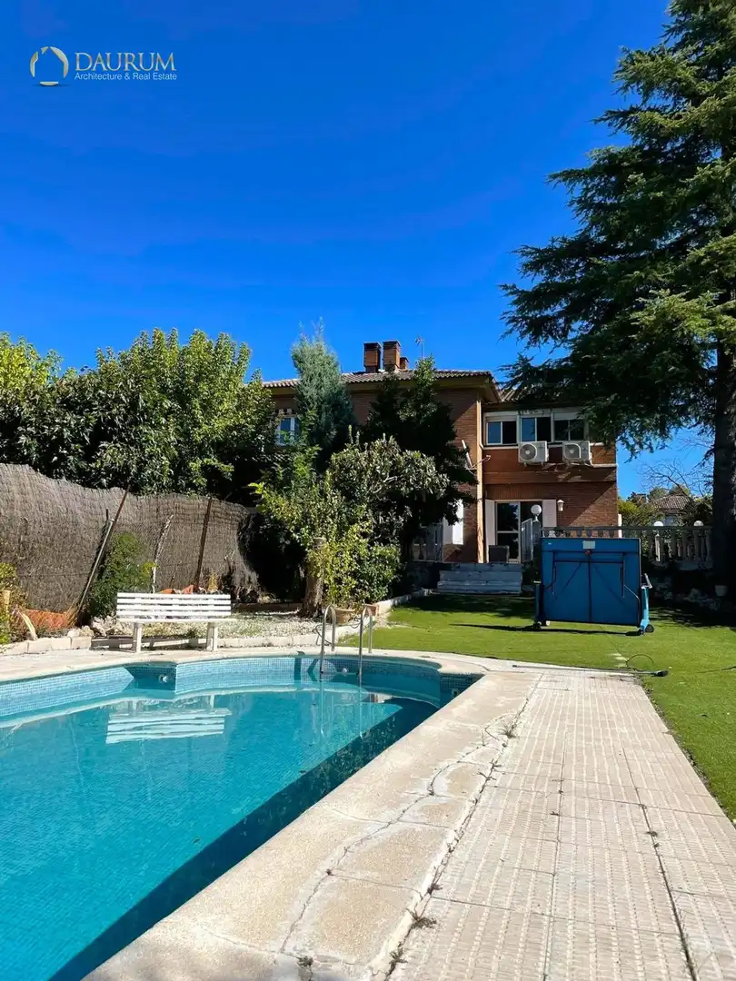 Jardí de Casa o xalet en venda en Rivas-Vaciamadrid amb Aire condicionat, Calefacció i Terrassa
