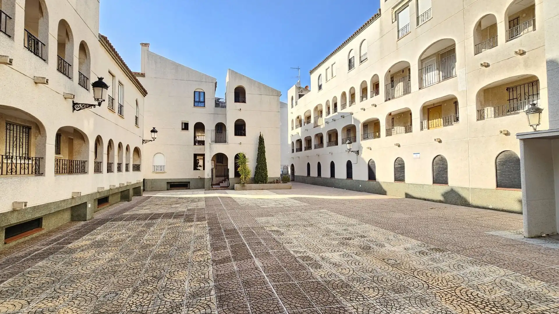 Vista exterior de Apartamento en venta en Oropesa del Mar / Orpesa con Calefacción, Terraza y Amueblado