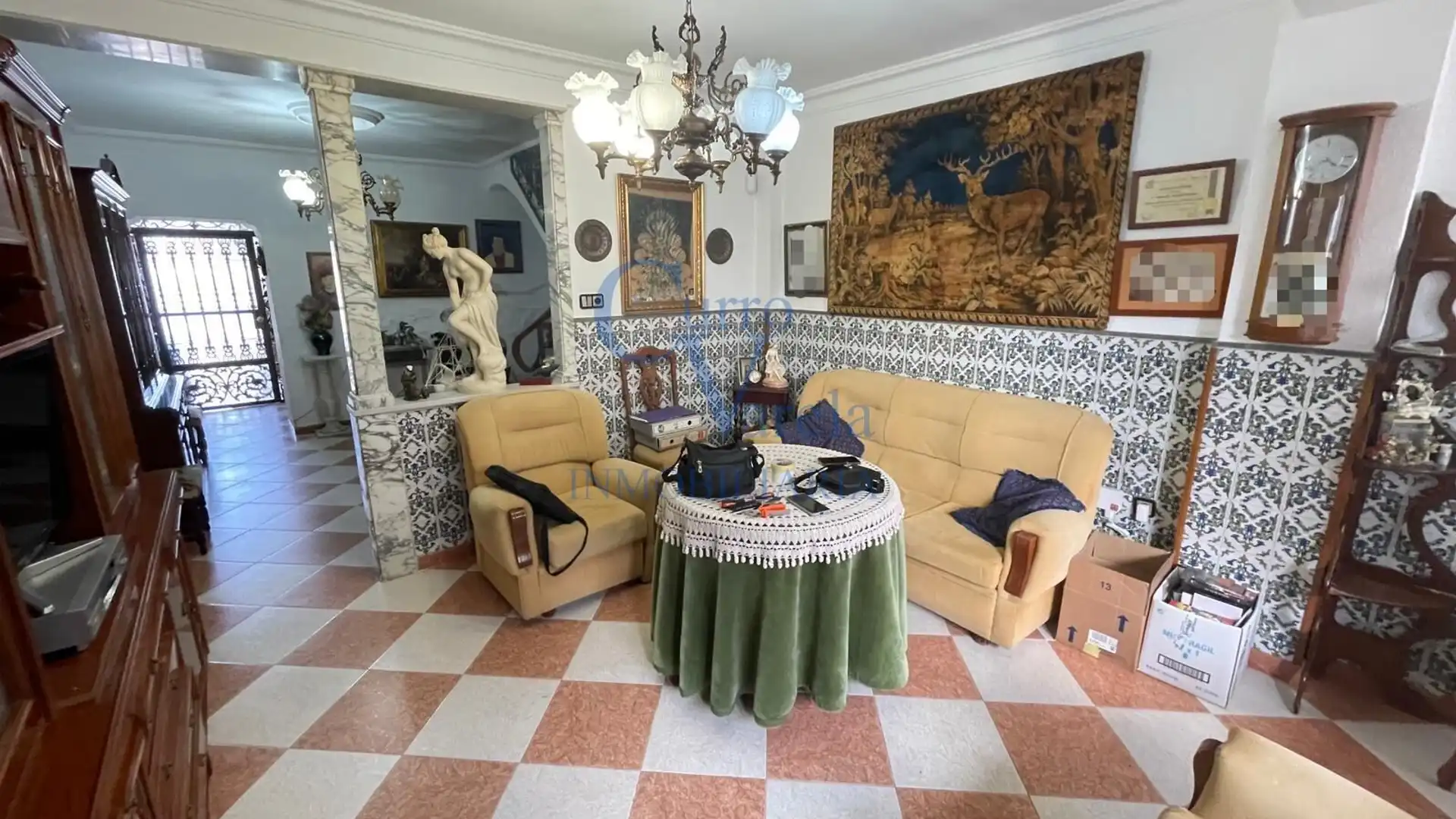 Living room of Houses for sale in Dos Hermanas  with Terrace and Storage room