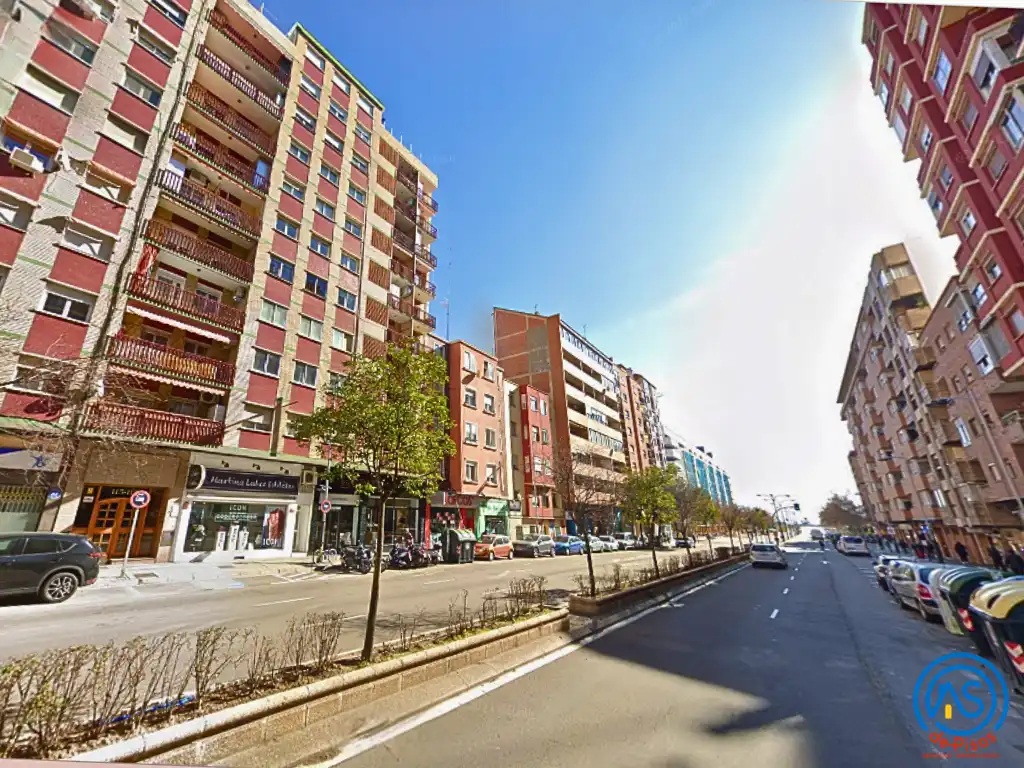 Flat for rent in Avenida del Tenor Fleta, 115, La Granja