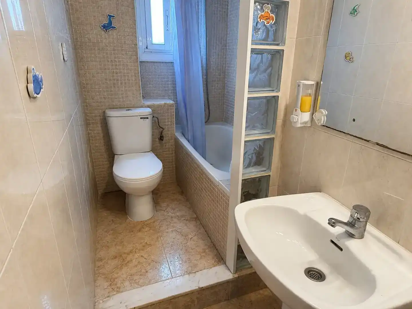 Bany de Pis en venda en Rubí