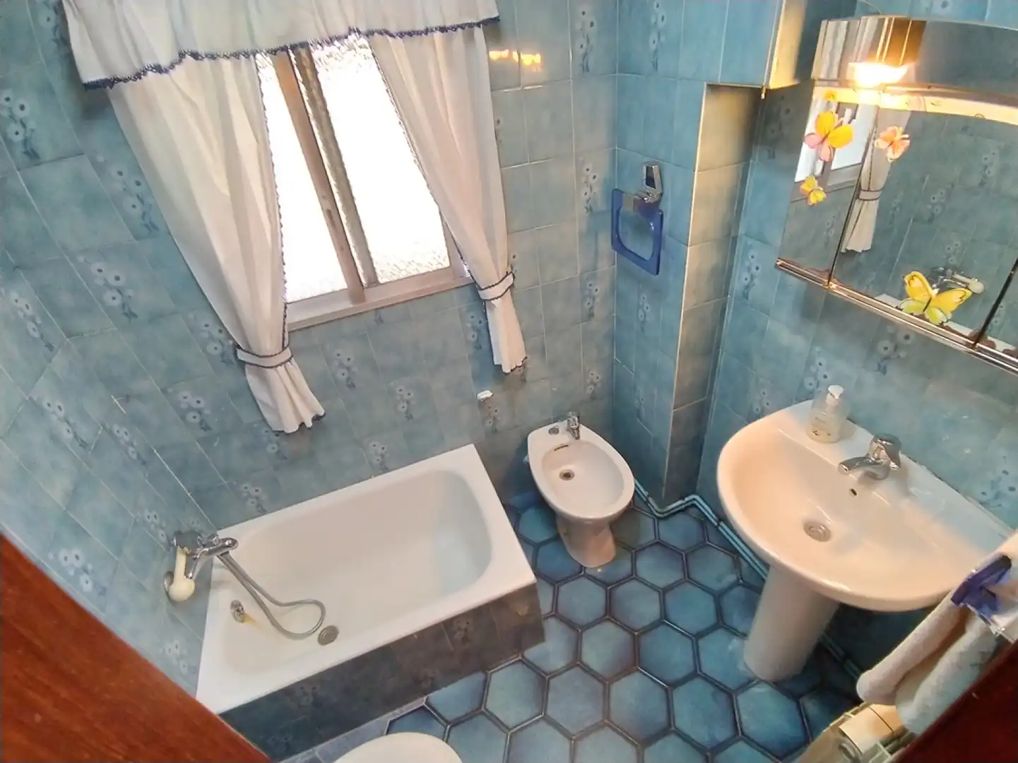 Baño de Piso en venta en Avilés con Calefacción, Parquet y Terraza