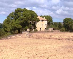 Finca rústica en venda en Calaceite amb Piscina