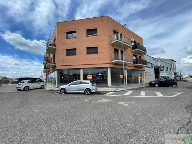 Local comercial en Alquiler en Fondarella