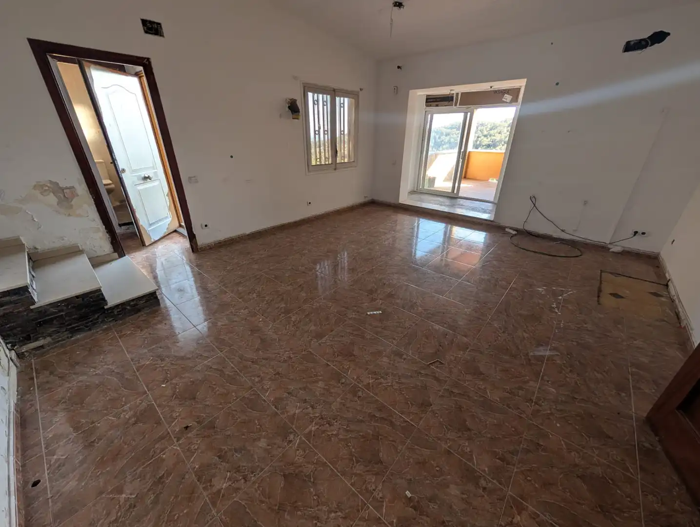 Sala de estar de Casa o chalet en venta en Bellvei con Jardín privado, Terraza y Trastero