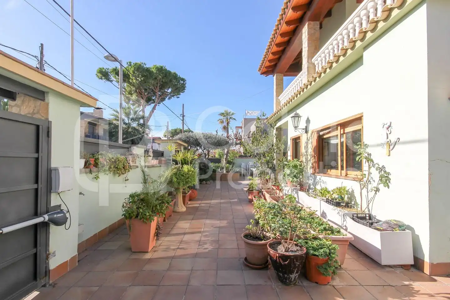 Vista exterior de Casa o chalet en venta en Castelldefels con Aire acondicionado, Calefacción y Jardín privado