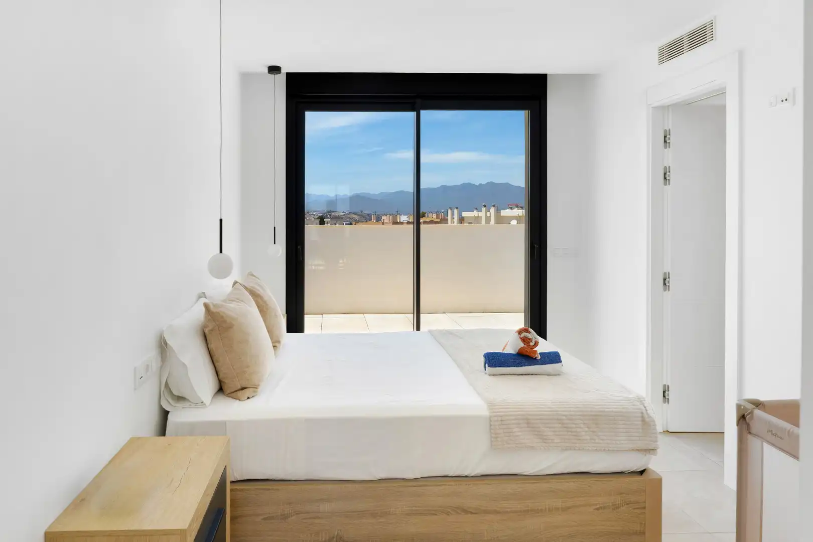 Penthouse with terrace for sale in Puerto Deportivo, imagen 14