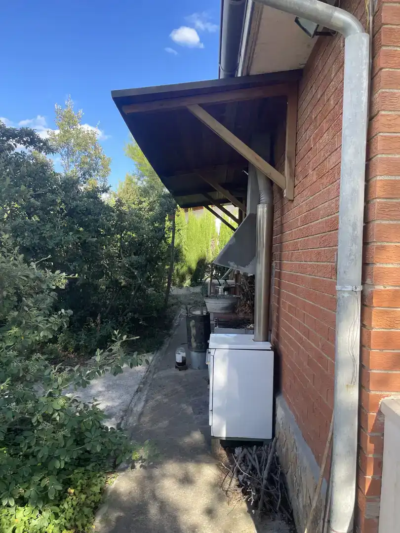 Vista exterior de Casa o xalet en venda en Castellnou de Bages amb Piscina i Balcó