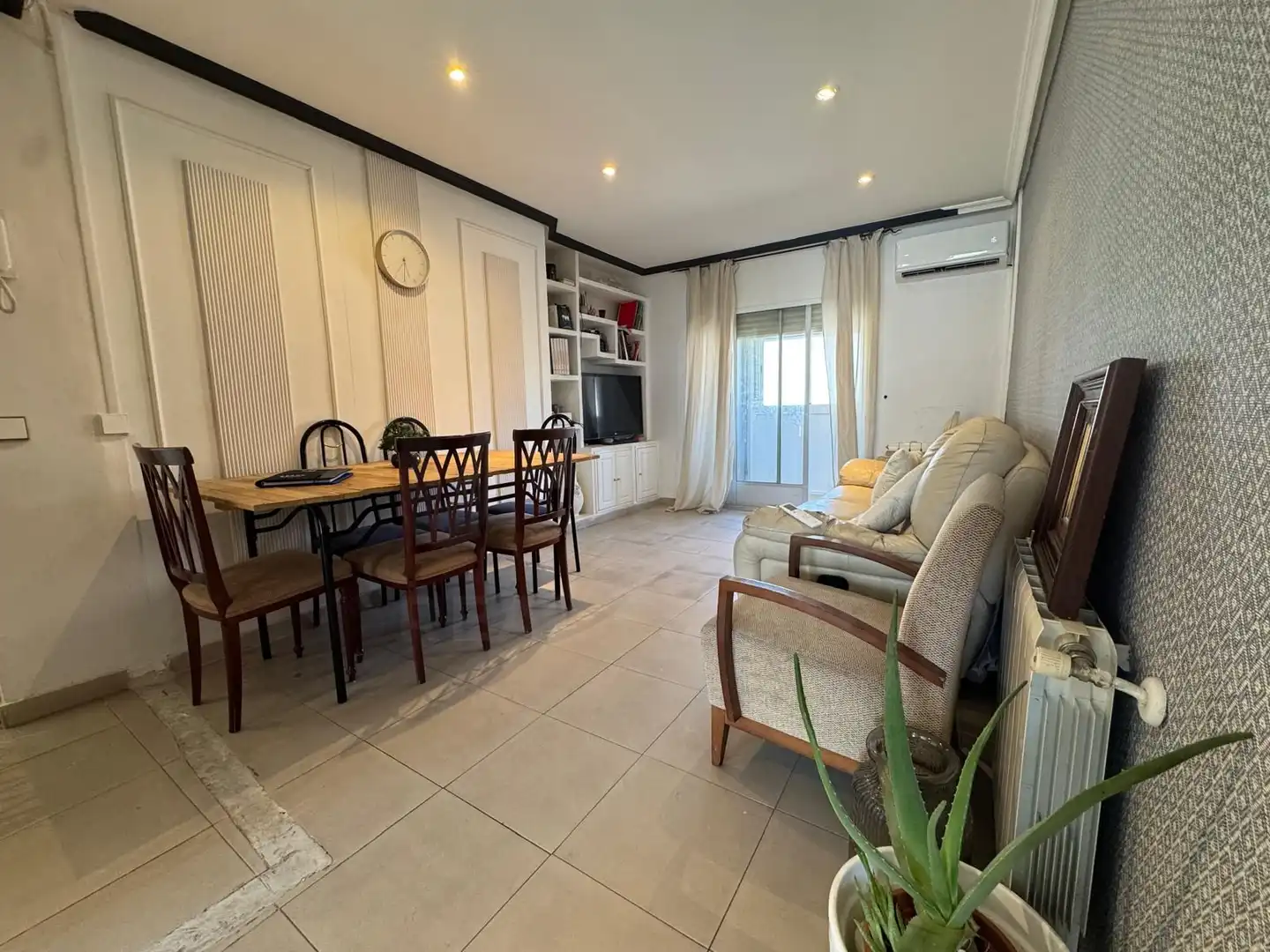 Living room of Flat for sale in Madrid  with Air Conditioner, Heating and Terrace