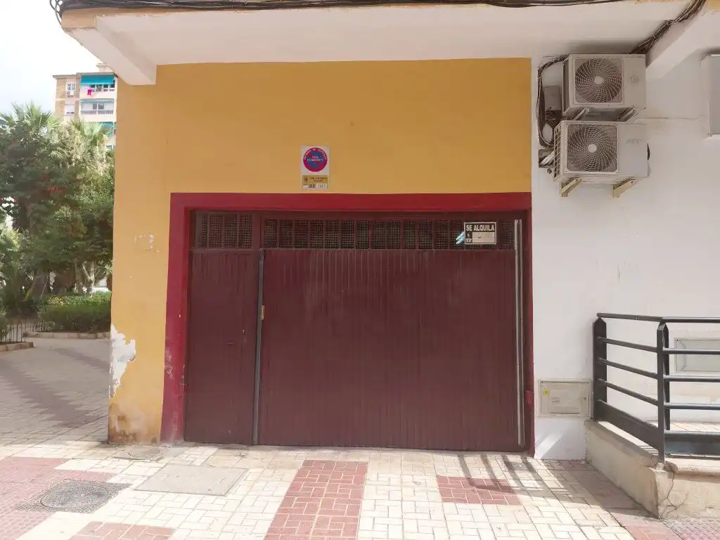 Parking de Garaje en venta en Málaga