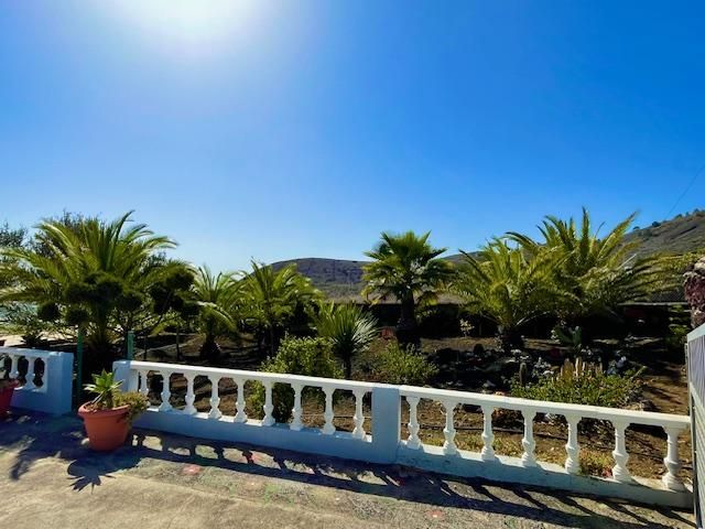 Exterior view of Country house for sale in El Pinar de El Hierro  with Community pool