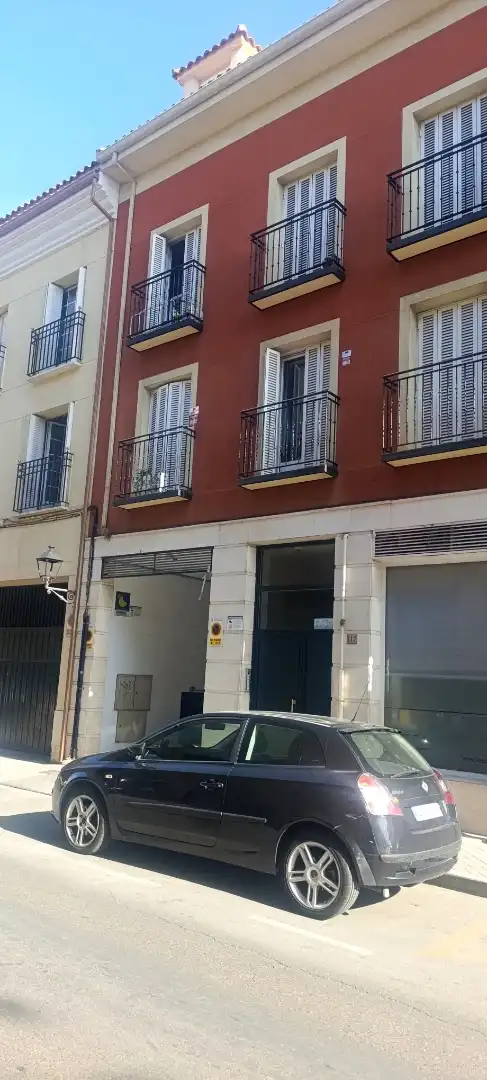 Vista exterior de Garatge en venda en Aranjuez