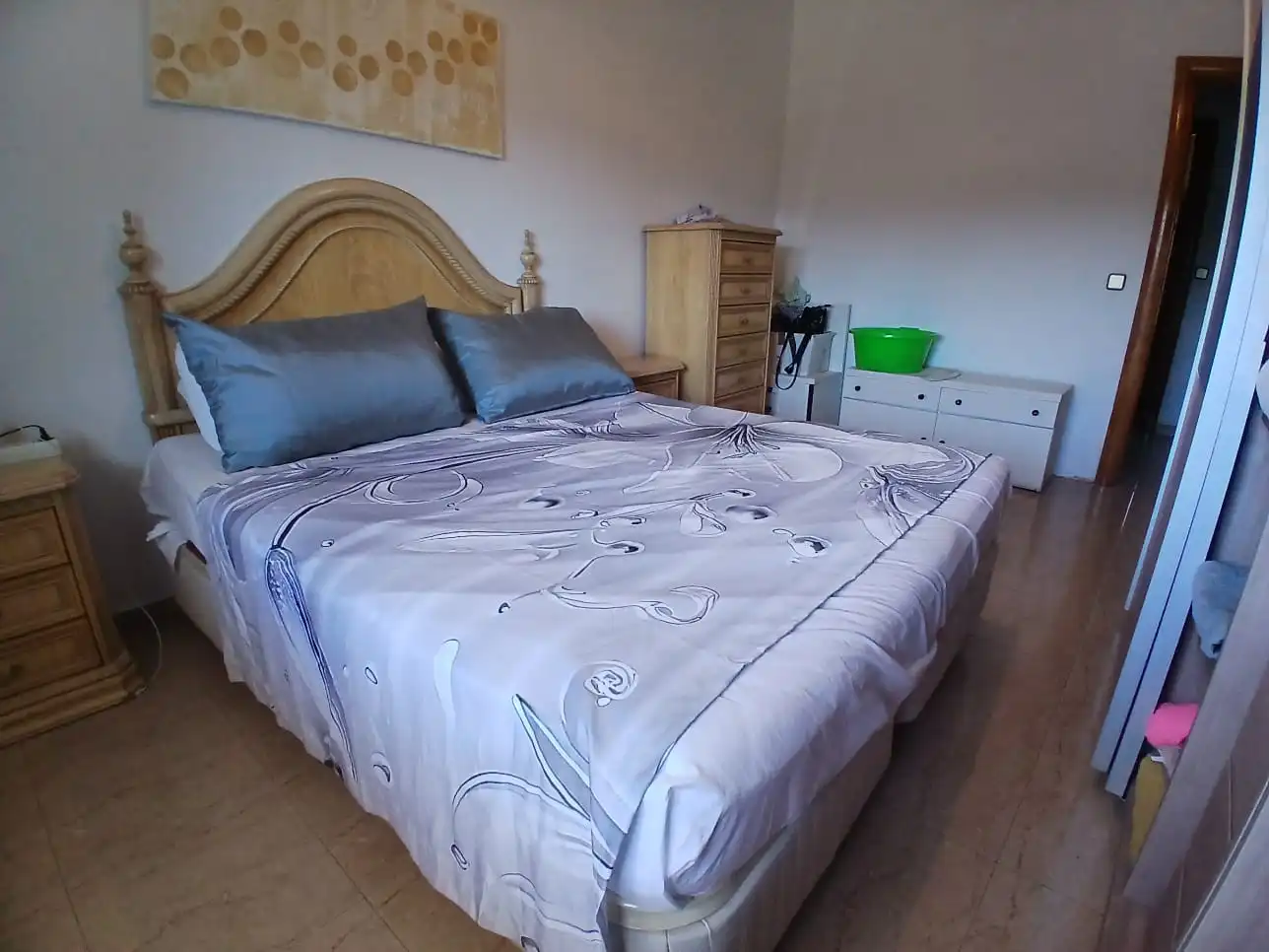Dormitori de Casa o xalet en venda en Barcelona amb Aire condicionat, Calefacció i Jardí privat