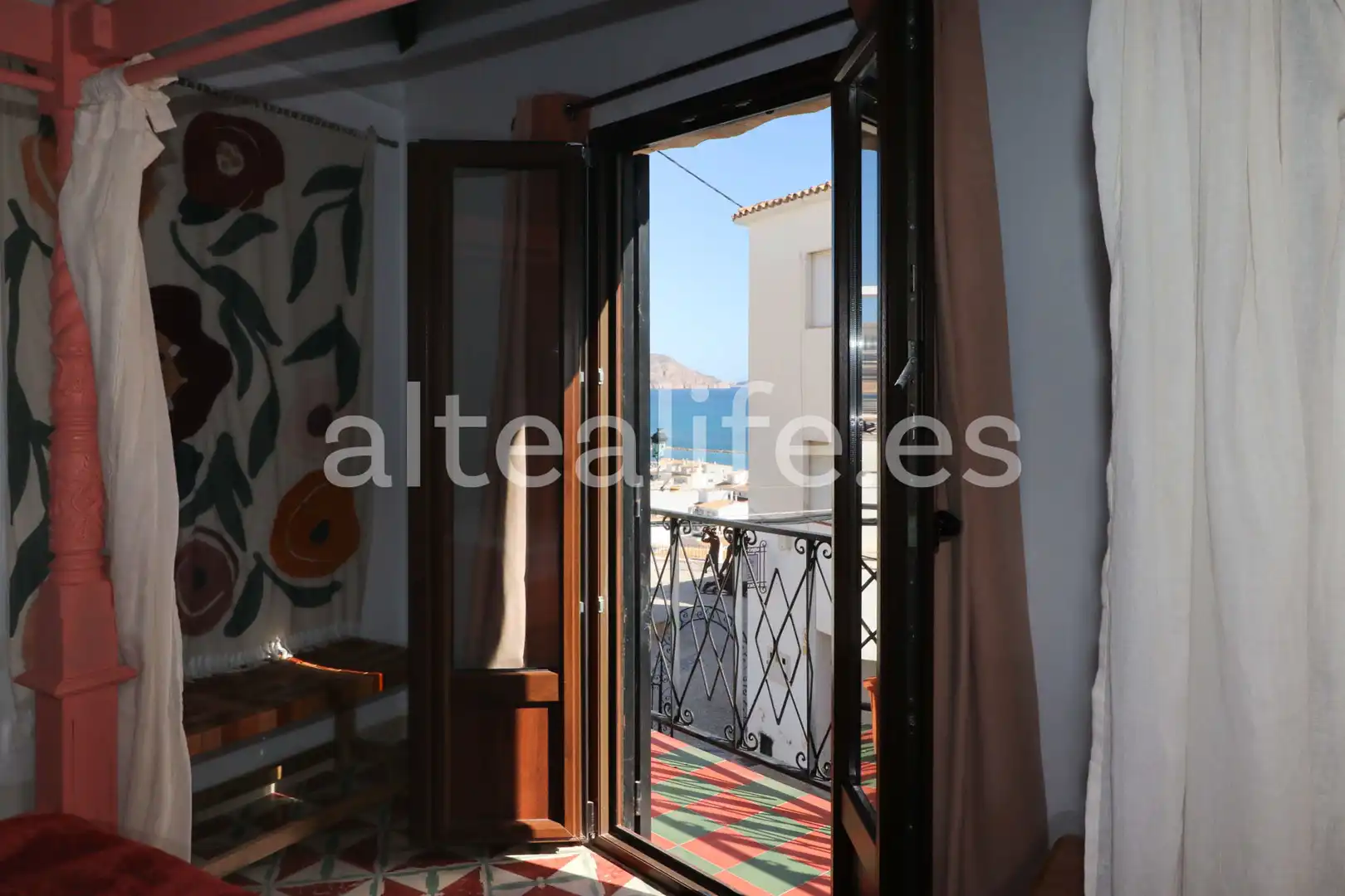 Detached homes for sale in Carrer Salamanca, Altea ciudad