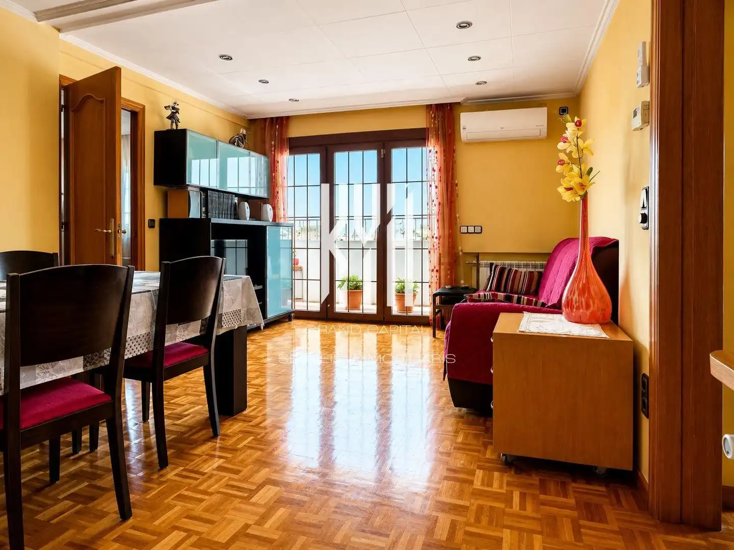 Living room of Attic for sale in Girona  with Air Conditioner, Heating and Balcony