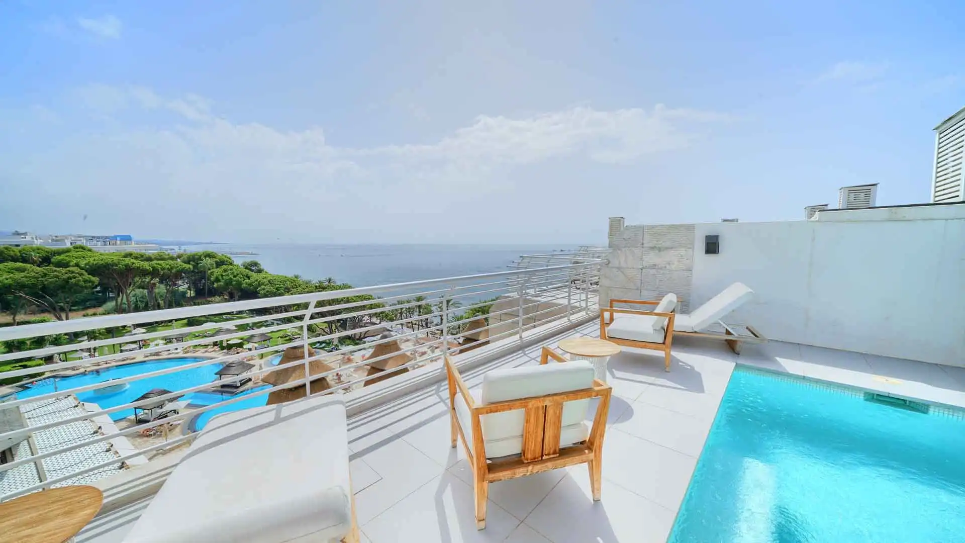 Ático con piscina en venta en PEPE CARLETON-UR MERINAS 5