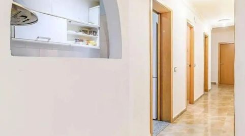 Foto 2 de Piso en venta en Calle Circumval.lacio, 29, La Roureda, Viladecans