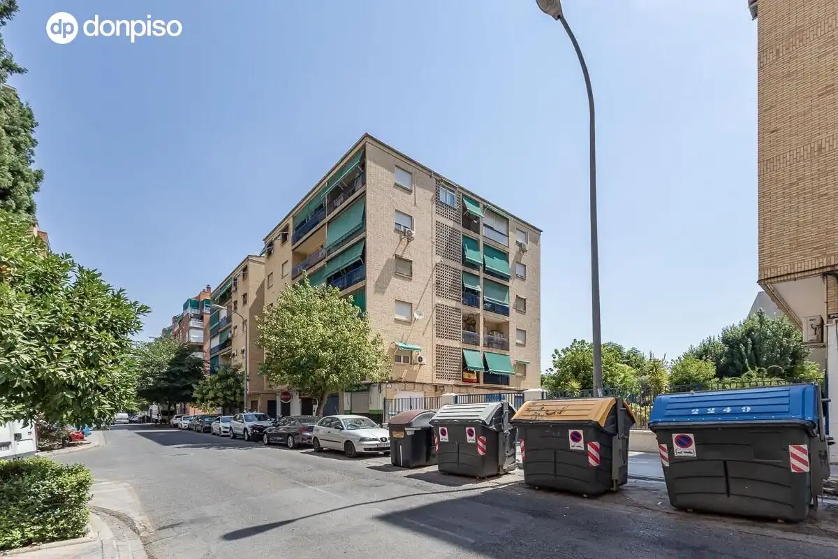 Exterior view of Flat for sale in Granada  with Heating and Terrace