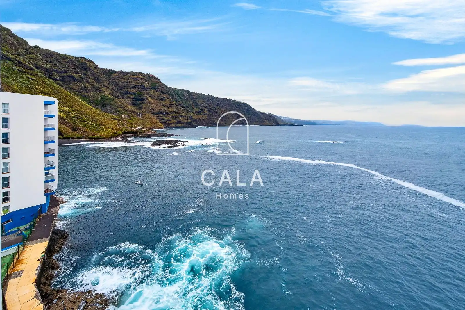 Vista exterior de Piso en venta en Tacoronte con Terraza, Piscina y Amueblado