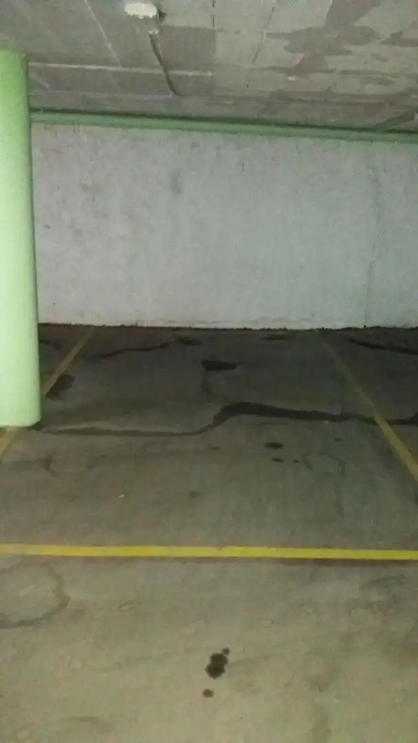 Garage for sale in Barcelona