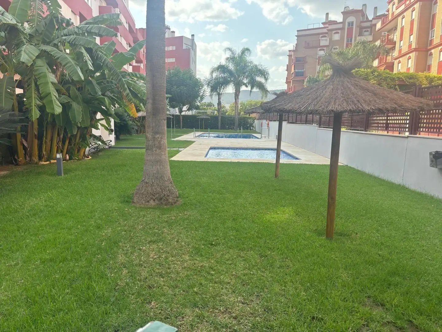 Piscina de Piso de alquiler en Córdoba con Aire acondicionado, Jardín privado y Terraza
