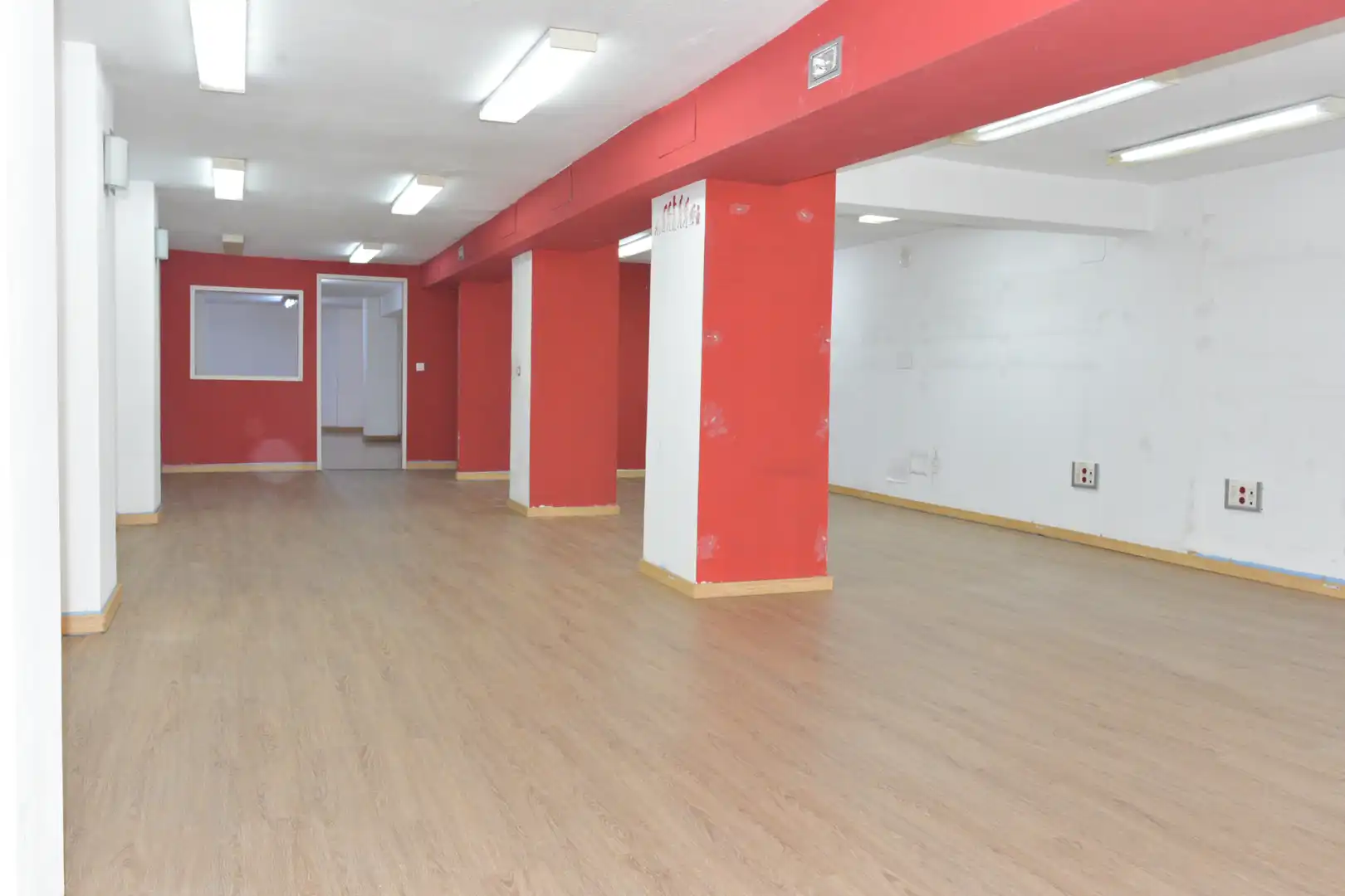 Business premises for sale in Paseo Independencia 59