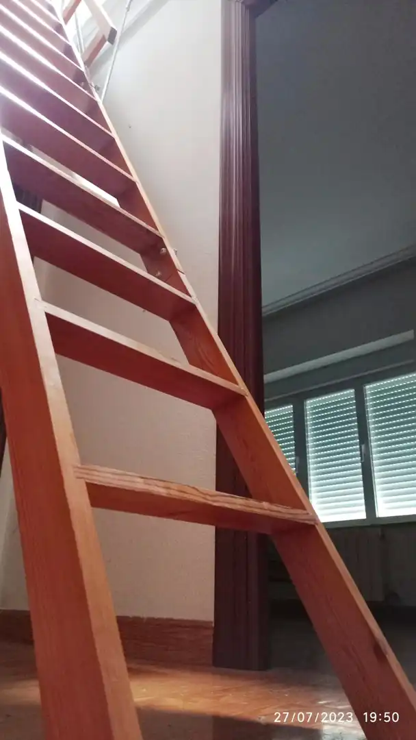Dormitori de Casa o xalet en venda en Barruelo de Santullán amb Calefacció, Parquet i Terrassa