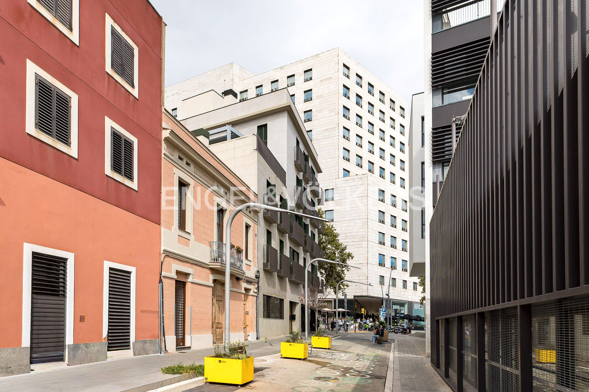Vista exterior de Casa o xalet en venda en  Barcelona Capital amb Aire condicionat, Calefacció i Parquet