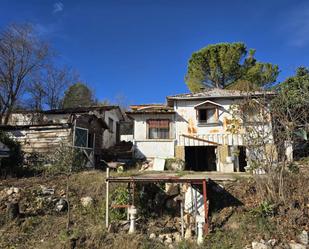 Vista exterior de Casa o xalet en venda en Loranca de Tajuña amb Calefacció i Jardí privat