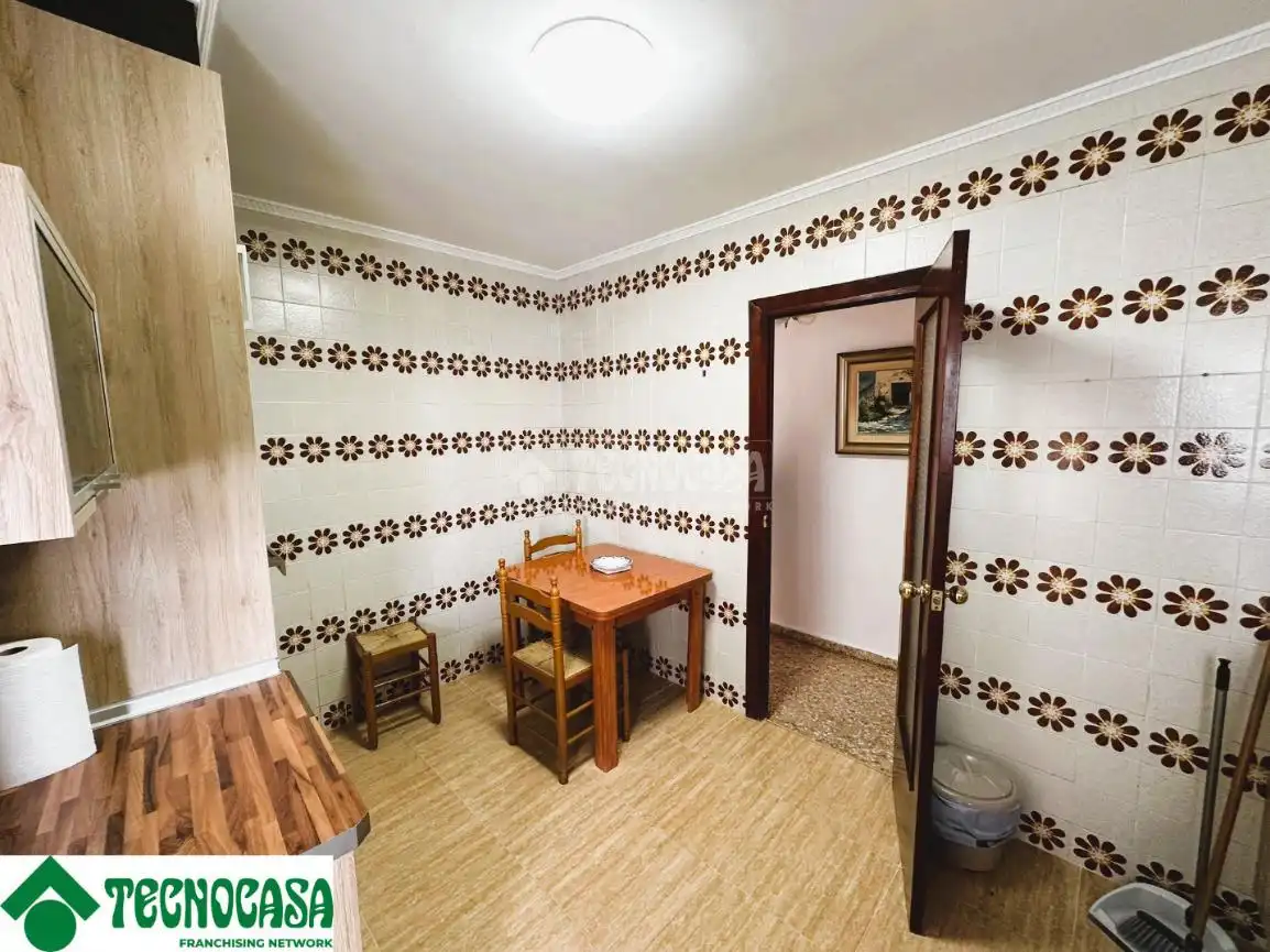 Kitchen of Flat for sale in Manises  with Storage room and Balcony